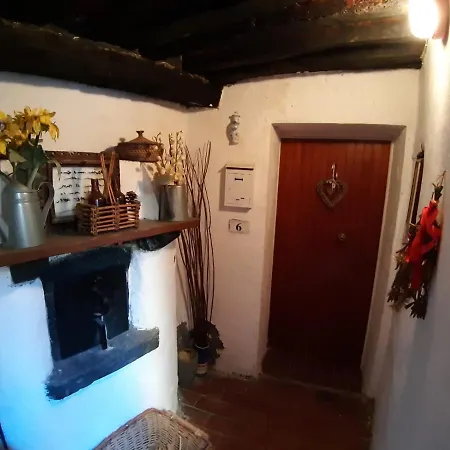 Bed & Breakfast La Casina Di *
